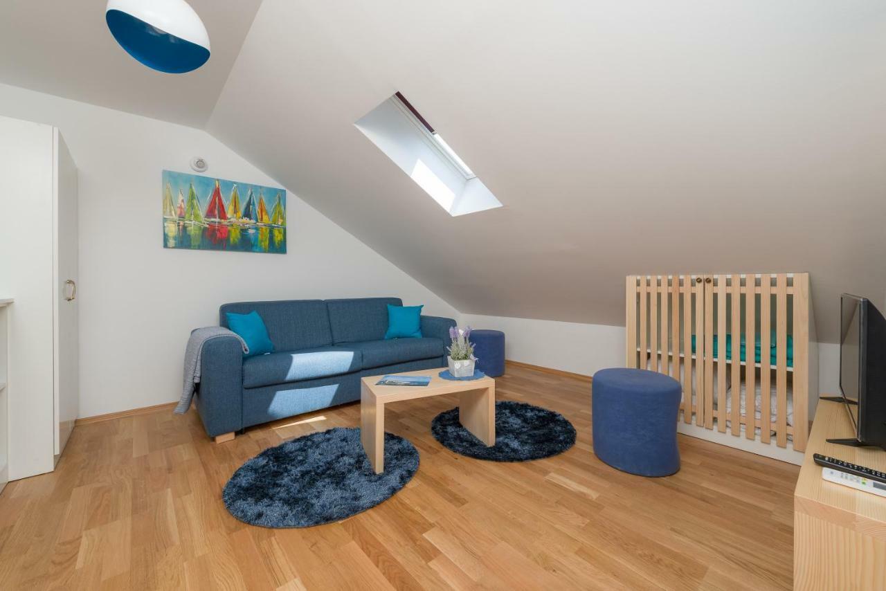 Apartments Kapo Kaštela Εξωτερικό φωτογραφία