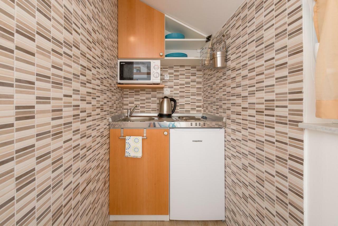 Apartments Kapo Kaštela Εξωτερικό φωτογραφία