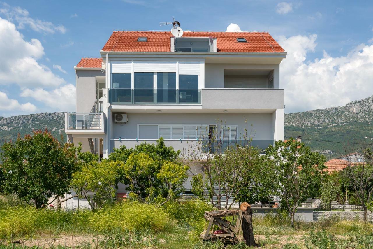 Apartments Kapo Kaštela Εξωτερικό φωτογραφία
