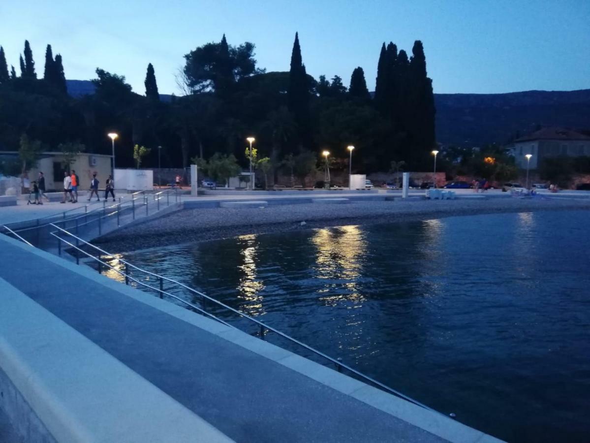Apartments Kapo Kaštela Εξωτερικό φωτογραφία